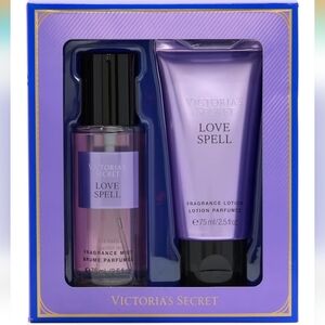 Victoria's Secret Love Spell Mist and Lotion  Gift Set
